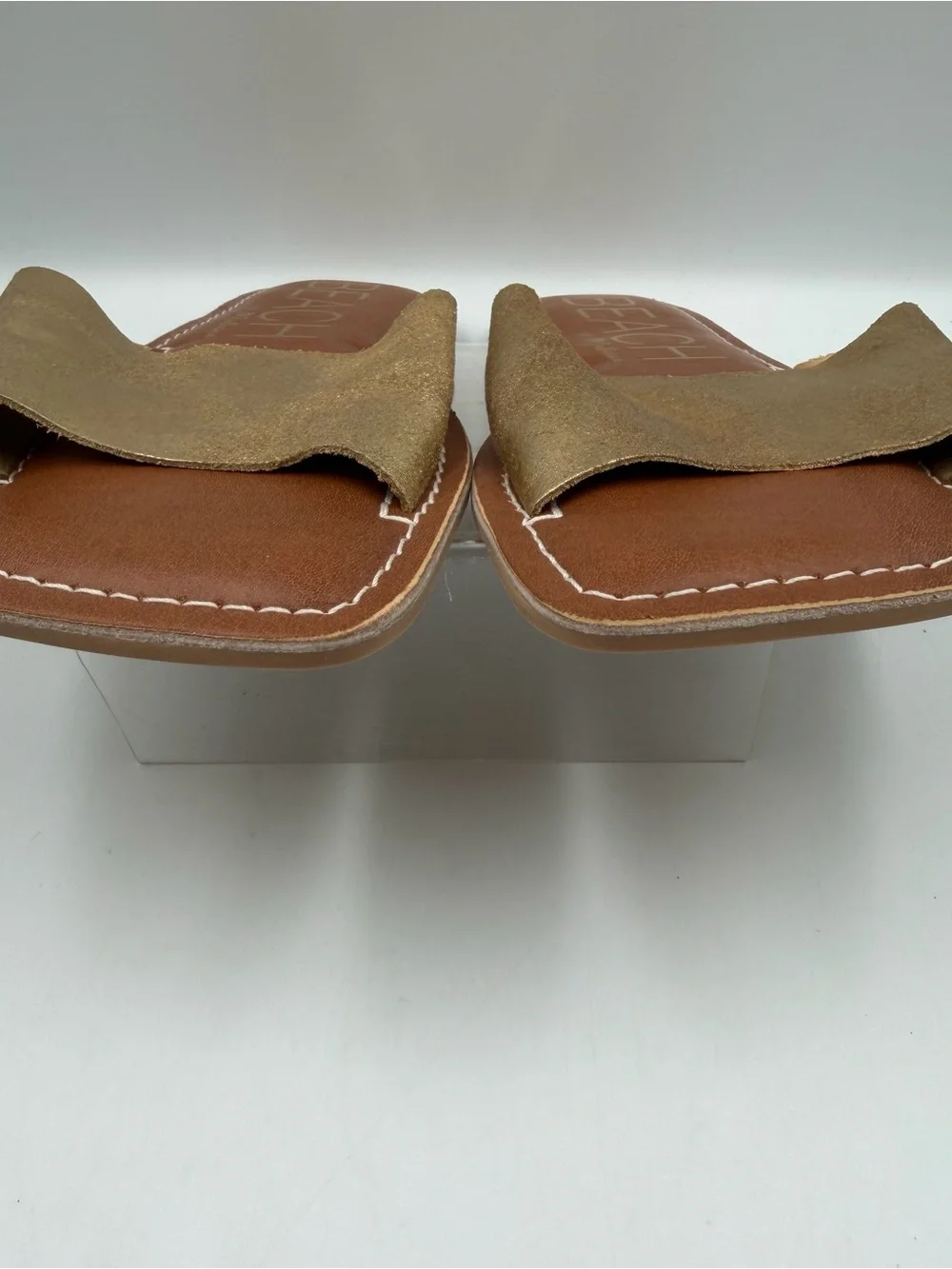 Beach by Matisse Bali Flat Sandal Slide Gold Leather Wide Strap Womens 6M
